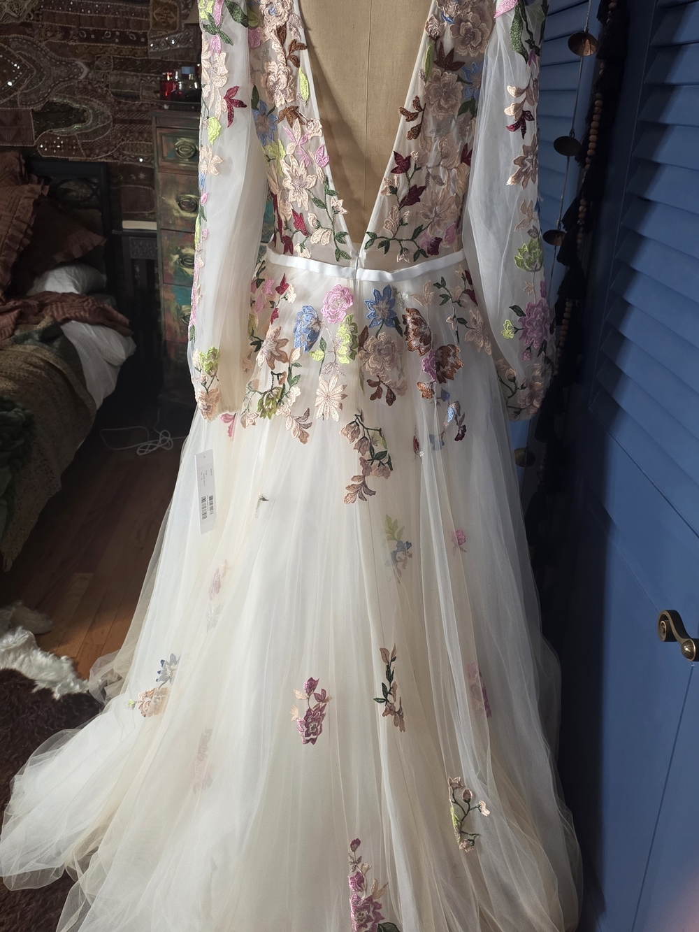 NWT Jovani Floral Embroidered Mesh Formal Evening Gown - Size 16 - Picture 8 of 13